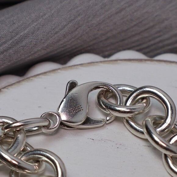 Retired James Avery 925 Cable With Large Heart Chain Bracelet 40G / 8in / 9.9mm - Picture 3 of 5
